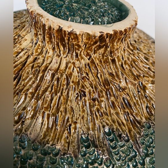 Unique Ceramic Decorative Artist Handmade bowl - Picture 11 of 16